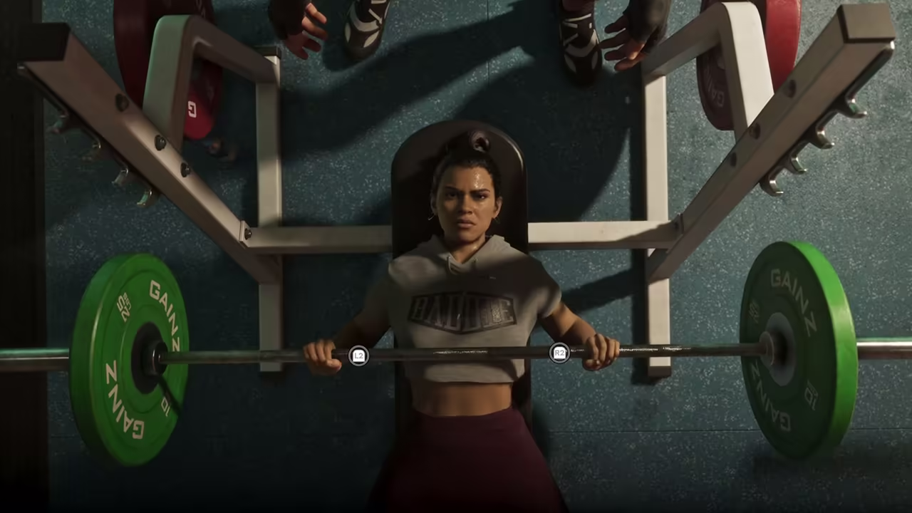 Lucia using a bench press with L2 and R2 workout prompts in Rockstar's Extended Look
